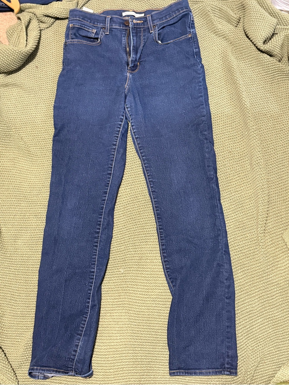 Levi 724 High Rise Straight 30